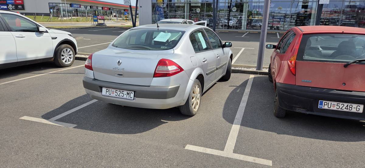Renault Megane Sedane Sport 1.6 16v