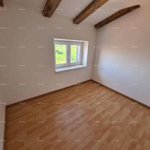 Renovirana kamena kuća s bazenom – mirno selo blizu Svetvinčenta