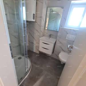 Renovirana kamena kuća s bazenom – mirno selo blizu Svetvinčenta