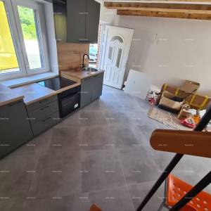 Renovirana kamena kuća s bazenom – mirno selo blizu Svetvinčenta