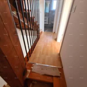 Renovirana kamena kuća s bazenom – mirno selo blizu Svetvinčenta