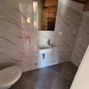 Renovirana kamena kuća s bazenom – mirno selo blizu Svetvinčenta