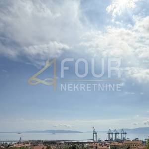 Rijeka, Banderovo, 3s+db, 107.20, pogled na more