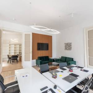 Rijeka, centar - Poslovni prostor za najam u blizini kazališta