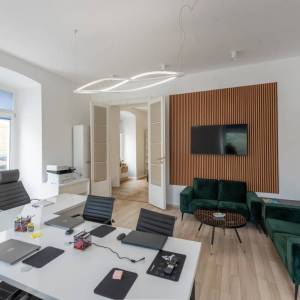 Rijeka, centar - Poslovni prostor za najam u blizini kazališta