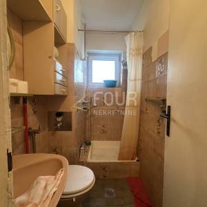 Rijeka, Donja Vežica, 40.13m2, 2skl, pogled na more