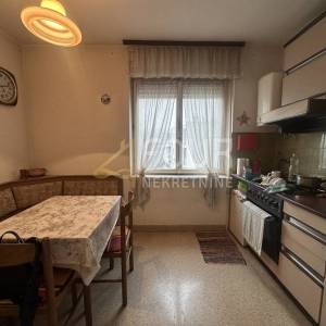 Rijeka, Donja Vežica, 40.13m2, 2skl, pogled na more