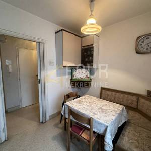 Rijeka, Donja Vežica, 40.13m2, 2skl, pogled na more