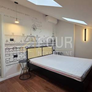 Rijeka, širi Centar, 1s+db s galerijom, balkon