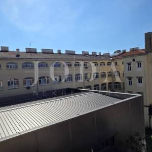 Rijeka širi centar – 2 spavaće, parking u dvorištu, vrt i kućica, idealno za život ili najam,