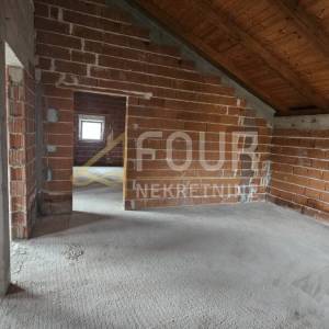 Rijeka, Srdoči, novogradnja, etaža, 3s+db, balkon