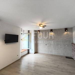 Rijeka, Turnić, 37.40m2, garsonijera, pogled na more