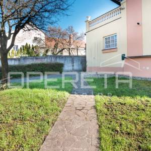 Rijetka povijesna kuća u samom centru grada