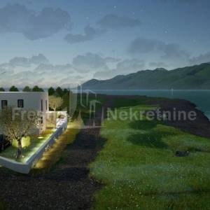 ROVANJSKA - PRVI RED DO MORA -  212 m2