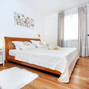 Rovinj, Prekrasna vila s bazenom.