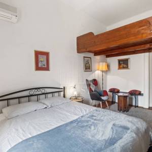 Rovinj, prvi red do mora, 2 stana u jednom