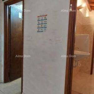 Rovinj – stambeno-poslovna zgrada s uhodanim poslovanjem