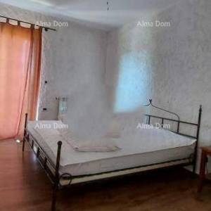 Rovinj – stambeno-poslovna zgrada s uhodanim poslovanjem