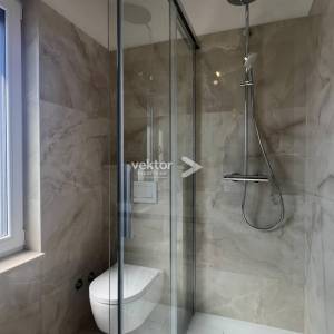 Rubeši, 3-soban s dnevnim boravkom u novogradnii s garažom i okućnicom