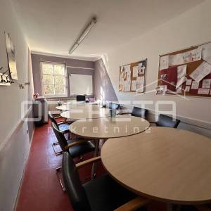 Samobor poslovni prostor 200 m2, 7 prostorija, režije uključene