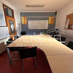 Samobor poslovni prostor 200 m2, 7 prostorija, režije uključene