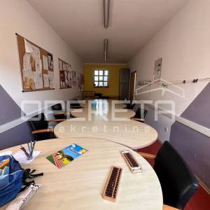 Samobor poslovni prostor 200 m2, 7 prostorija, režije uključene