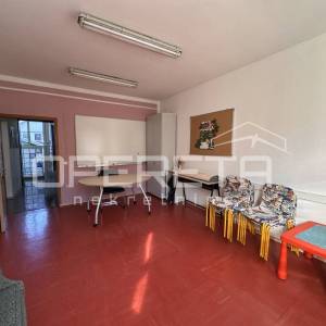 Samobor poslovni prostor 200 m2, 7 prostorija, režije uključene