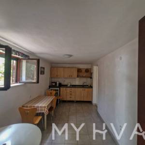 Samostojeća kuća s pogledom na more