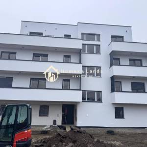 Sesvete,3-S(S2)96m2 u visokom prizemlju s vrtom,liftom,parkingom 