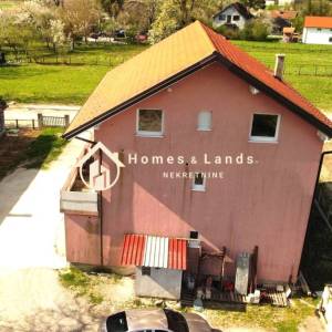 Sesvete,Lužan,kuća 3-katnica nedovršena 163m2 s garažom i okućnicom