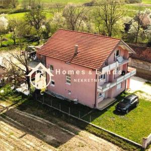 Sesvete,Lužan,kuća 3-katnica nedovršena 163m2 s garažom i okućnicom