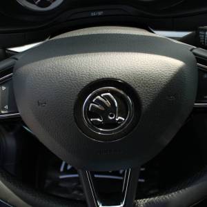 Škoda Karoq 1.6 TDi DSG Style *LED, NAVIGACIJA, KAMERA*