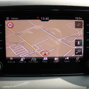 Škoda Karoq 1.6 TDi DSG Style *LED, NAVIGACIJA, KAMERA*