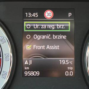Škoda Karoq 1.6 TDi DSG Style *LED, NAVIGACIJA, KAMERA*