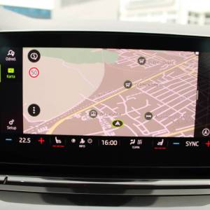 Škoda Octavia 2.0 TDi DSG Sportline *LED, NAVIGACIJA, KAMERA*