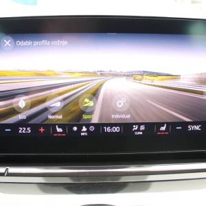 Škoda Octavia 2.0 TDi DSG Sportline *LED, NAVIGACIJA, KAMERA*