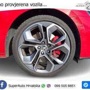 Škoda Octavia Combi RS 2.0 TSI Aut. 245 KS, ACC+LED+KAM+GR SJED+HEAD