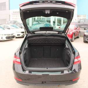 Škoda Superb 2.0 TDi DSG *LED, NAVIGACIJA, KAMERA*