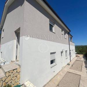 Soline okolica, novogradnja, apartman u prizemlju!