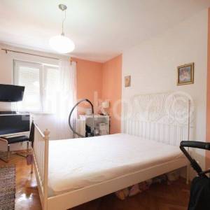 Split, Bol, dvosoban stan 55 m2 na 4.katu 