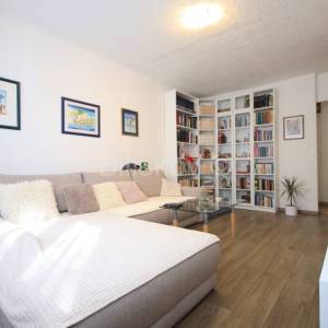 Split, Lokve, trosoban stan, renoviran, namješten