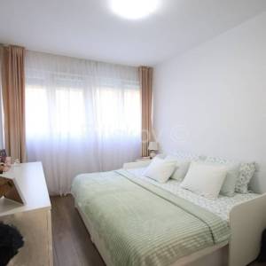 Split, Lokve, trosoban stan, renoviran, namješten