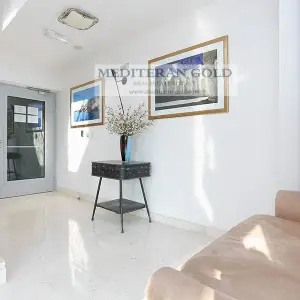 Split, odlično pozicionirano, poslovni prostor u zakup