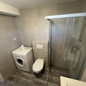 Srebrnjak-2s stan 33m2 s terasom i vrtom