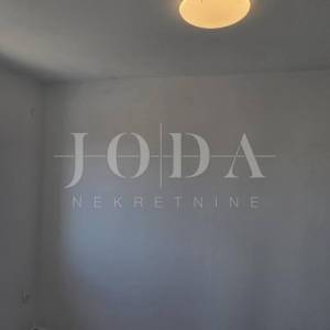 Stan Crikvenica 36 m² – pogled na more, lođa, top lokacija Duga