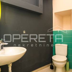 STAN, PRODAJA, STROGI CENTAR, 130 M2.