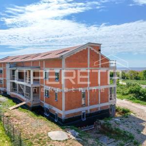 Stan s pogledom na more i galerijom – Medulin (300m od plaže, 77,76m2)