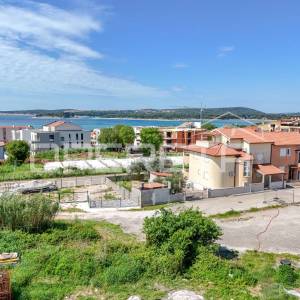 Stan s pogledom na more i galerijom – Medulin (300m od plaže, 77,76m2)