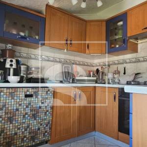 Stan u Banjolama - 4 spavaće sobe - 200 m od mora