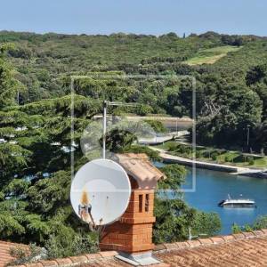 Stan u Banjolama - 4 spavaće sobe - 200 m od mora